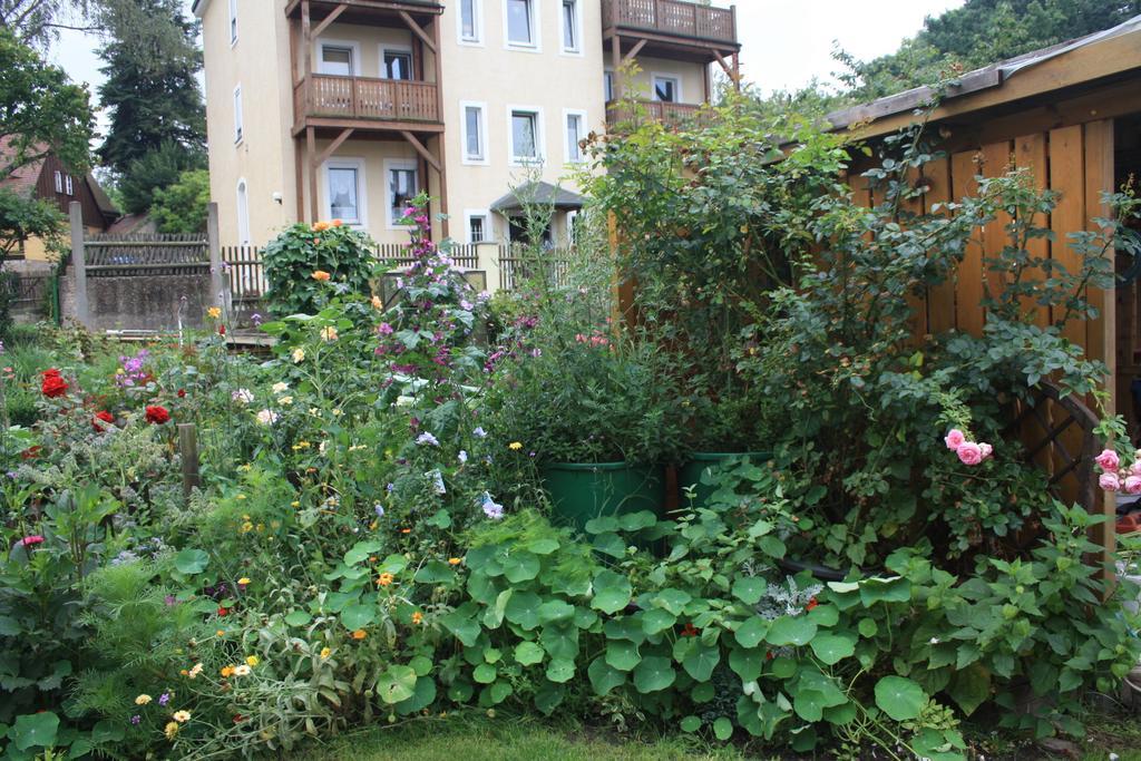 Aparthotel Romantik Landhaus Drezno Zewnętrze zdjęcie