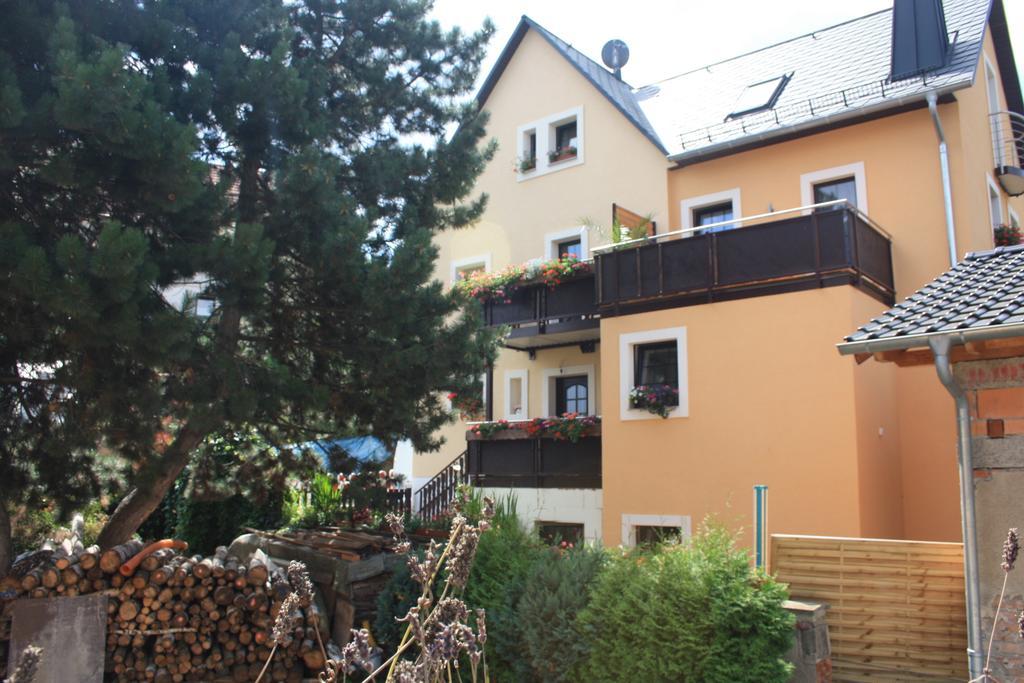 Aparthotel Romantik Landhaus Drezno Zewnętrze zdjęcie