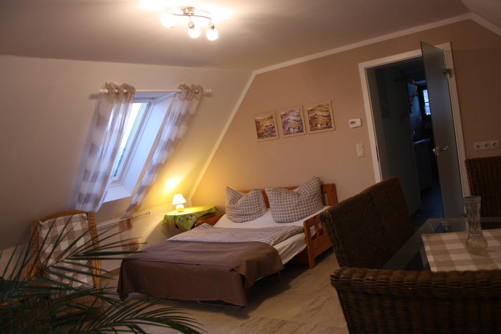 Aparthotel Romantik Landhaus Drezno Zewnętrze zdjęcie